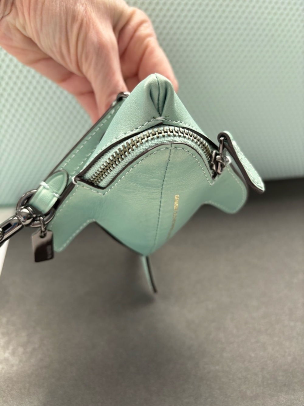 Coach Shark Coin Case Bag Charm - Picture 4 of 10